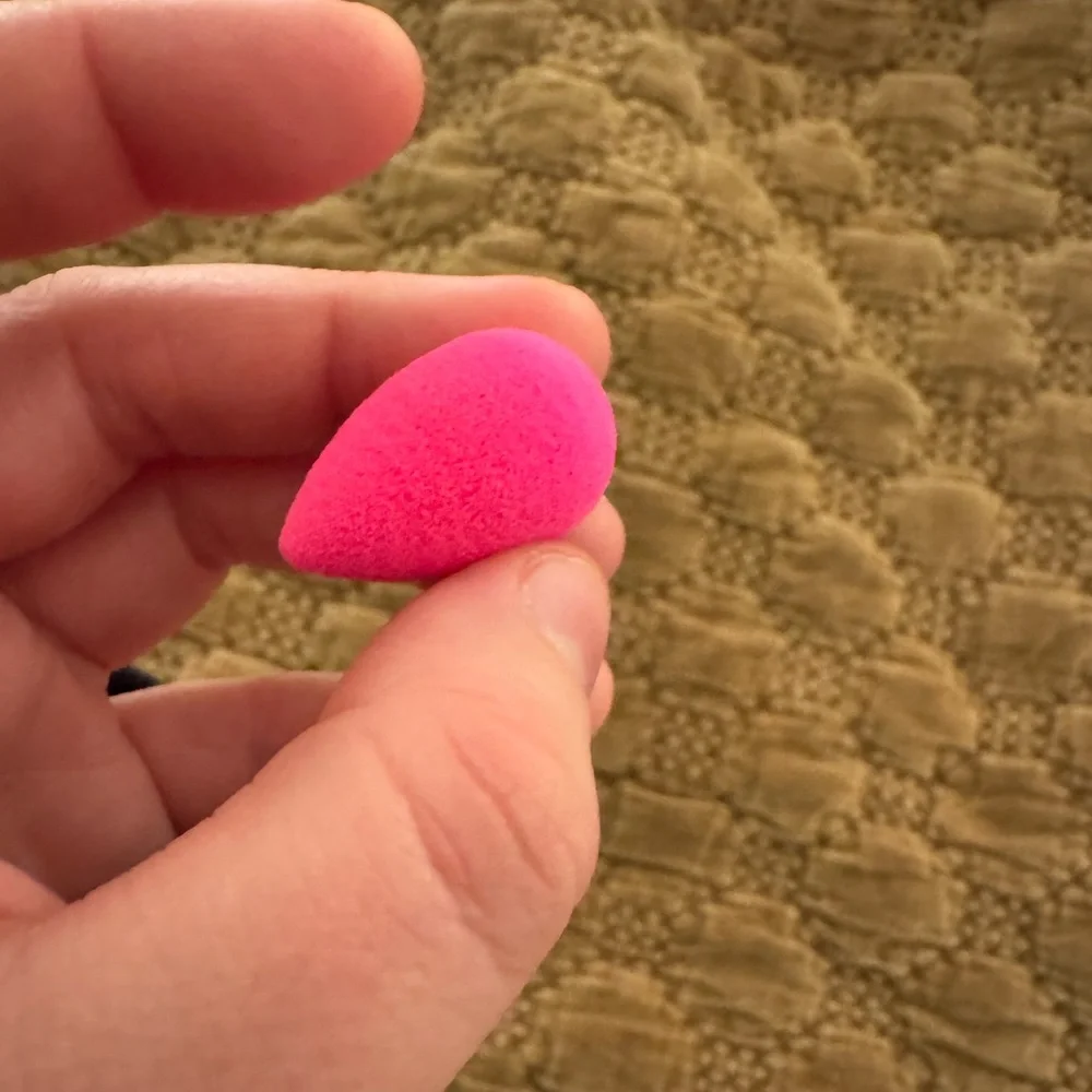 beautyblender compact pink